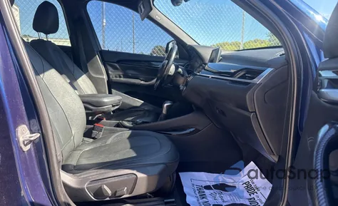 2016 BMW X1 xDrive28I z USA, uszkodzony, nr VIN WBXHT3C37G5E51978